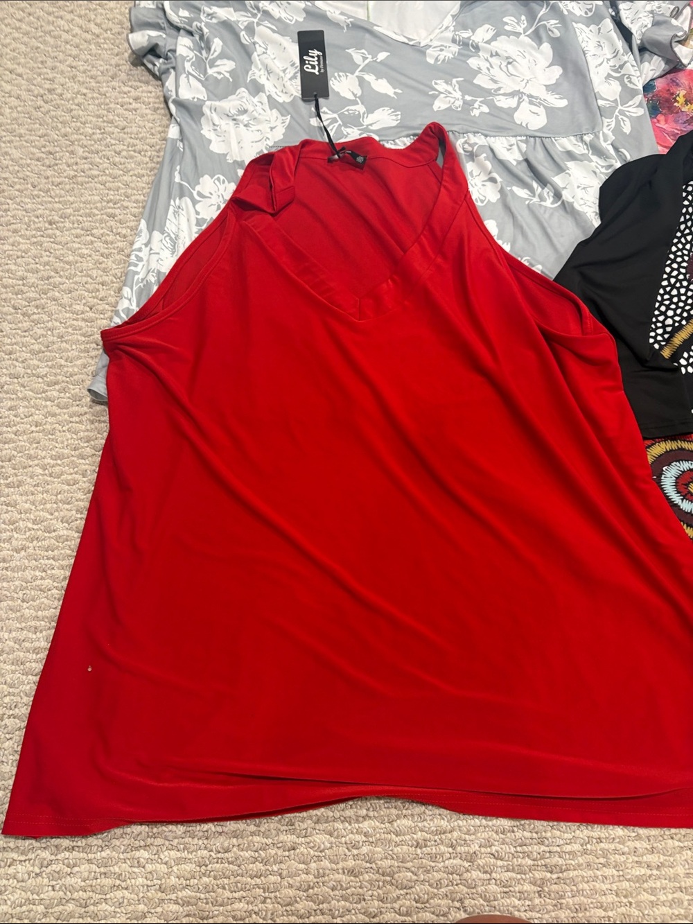 Women’s Tops- Classic Solid Tank 3x bundle - Picture 4 of 8